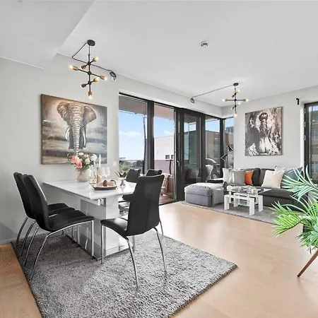 Exclusive Barcode, Terrace, Oslofjord View Apartment *